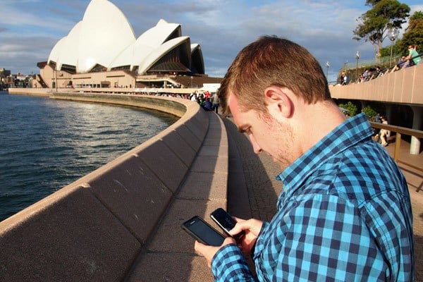 Using XCom in Sydney, Australia for wireless internet on the go