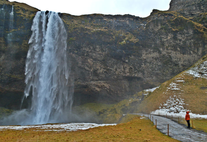 Seljalandsfoss waterfall in iceland