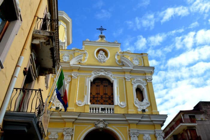 yello building in amalfi eileen cotter wright