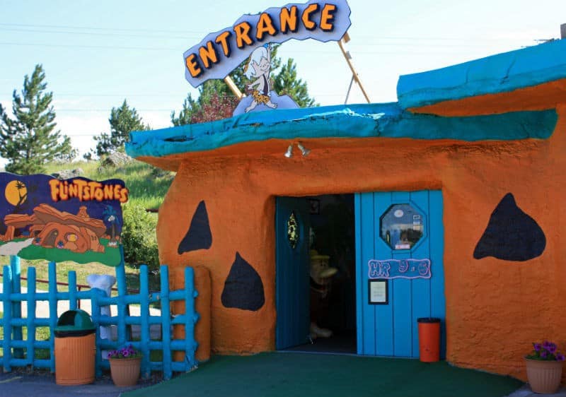 Entrance_to_Bedrock_City_South_Dakota on wikipedia