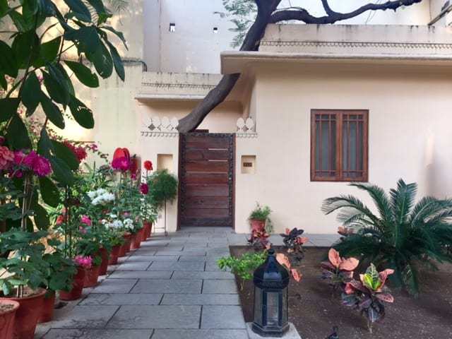 Samode haveli entrance home