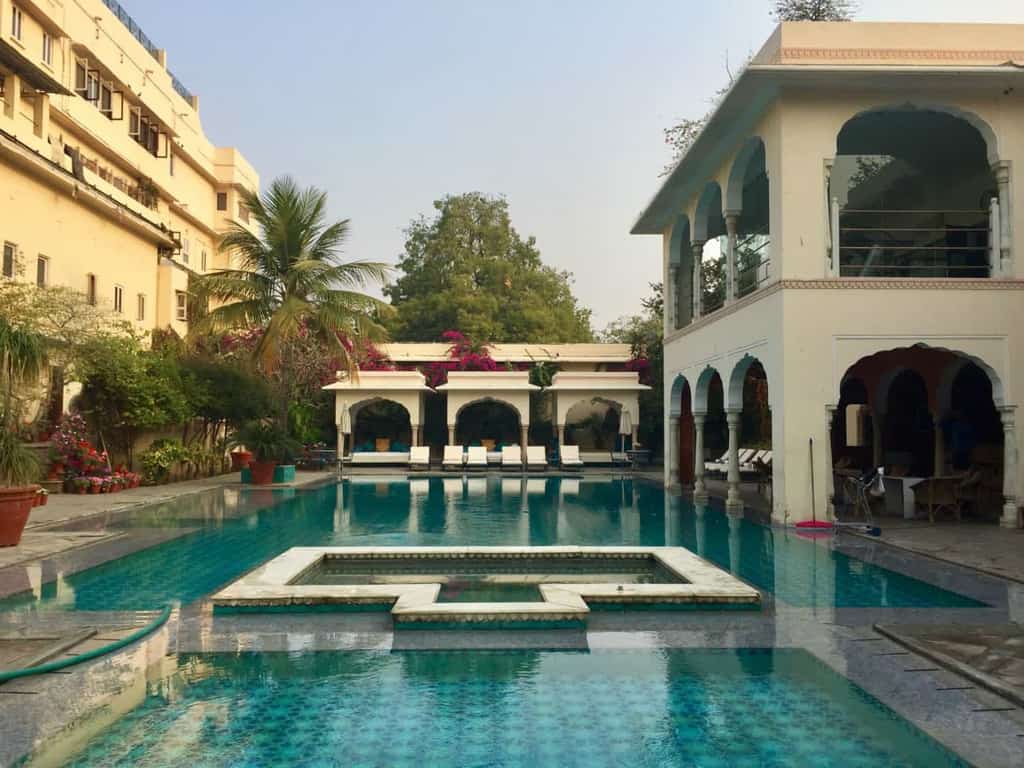 Pool area samode haveli11