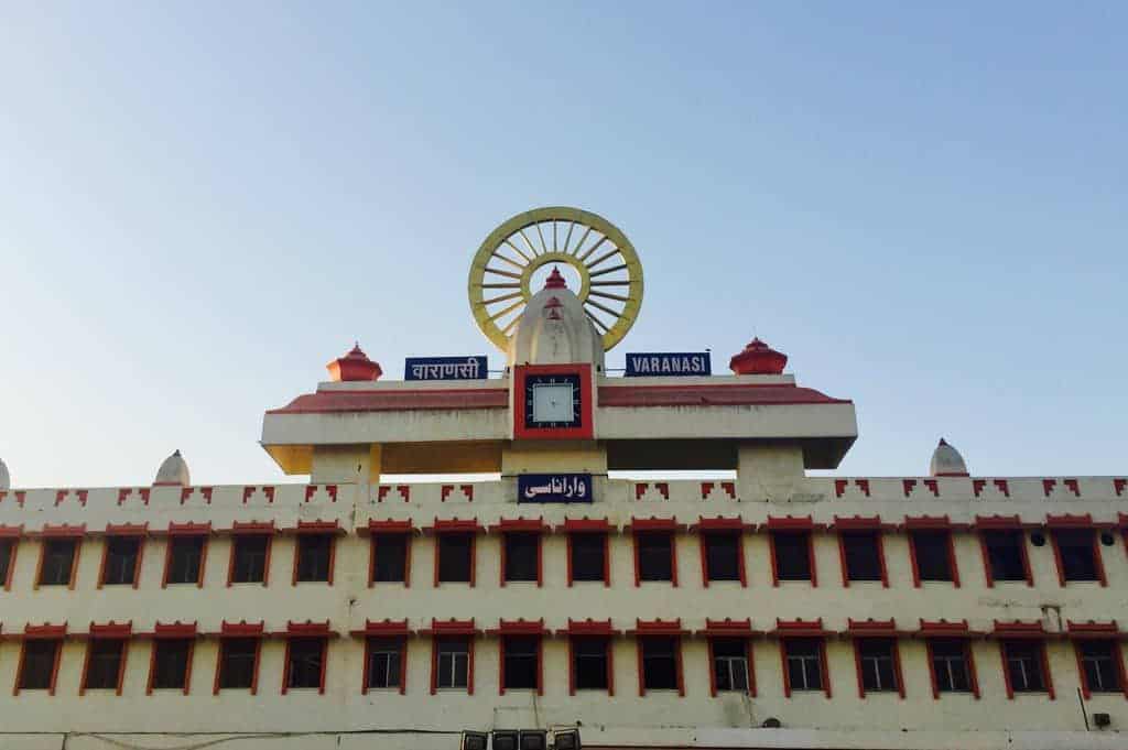 Varanasi train station Elena Echave